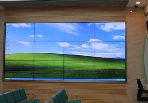 资中液晶拼接屏的另类用法。